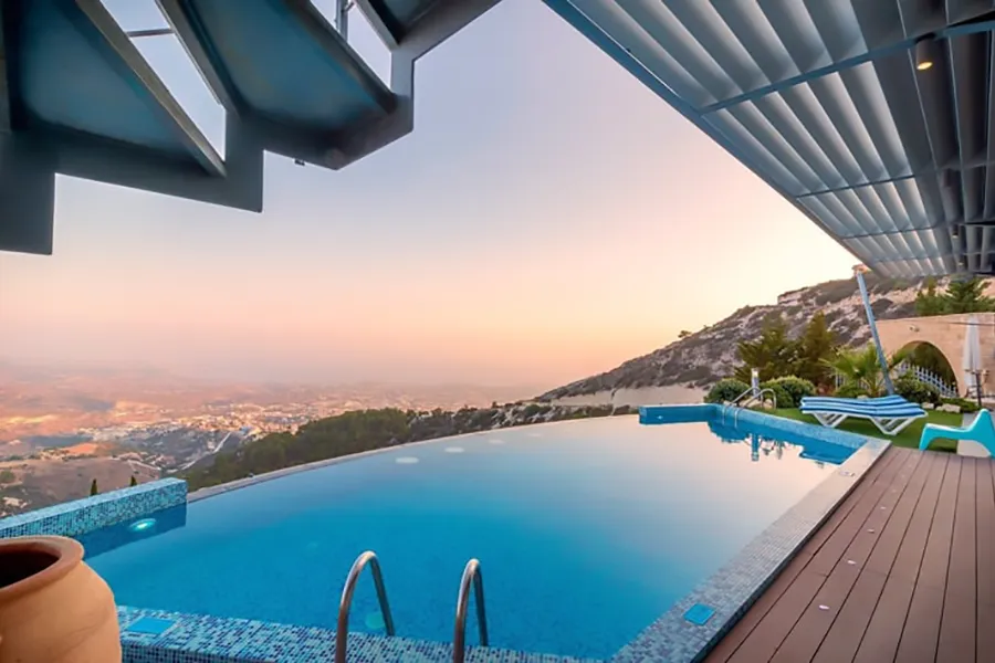 An infinity pool overlooking the mountains